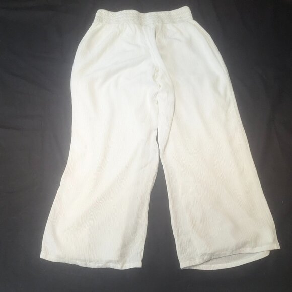 I.N. Studio Petite Medium White Wide Legged Pants - Picture 9 of 13